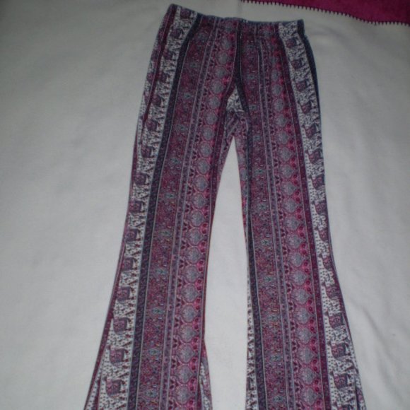 JR'S SIZE: MED~MULTI-PRINT FLARED FITTED PANTS - Picture 2 of 4